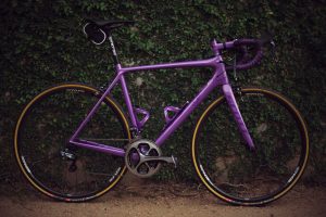 自転車で8キロ移動する時間や、徒歩・公共交通機関との比較を解説！効率的な移動方法や健康効果、コスト削減のポイントも紹介します。