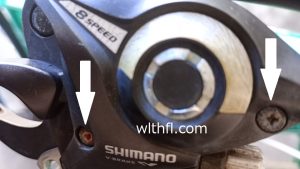 自転車のネジがなめて外れない時の対処法を解説！輪ゴムやドライバーを使った簡単な方法から、プライヤーや専用工具を使う確実な手順、最終手段まで詳しく紹介。原因や予防策もあわせて、スムーズに解決できる方法をお伝えします！